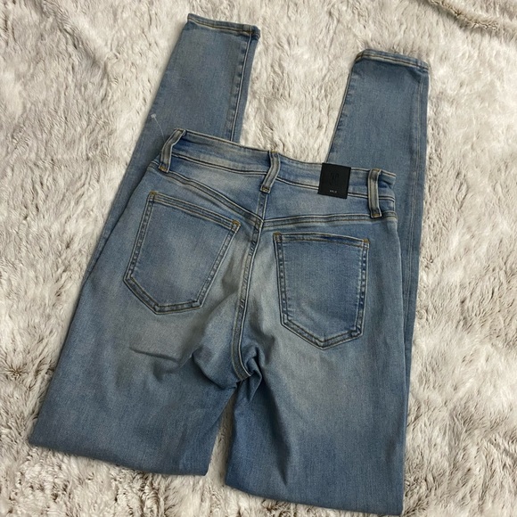 NWT Women Skinny Jeans | High-Rise Skinny Jeans | Light-Wash High Rise Jeans - Picture 12 of 13
